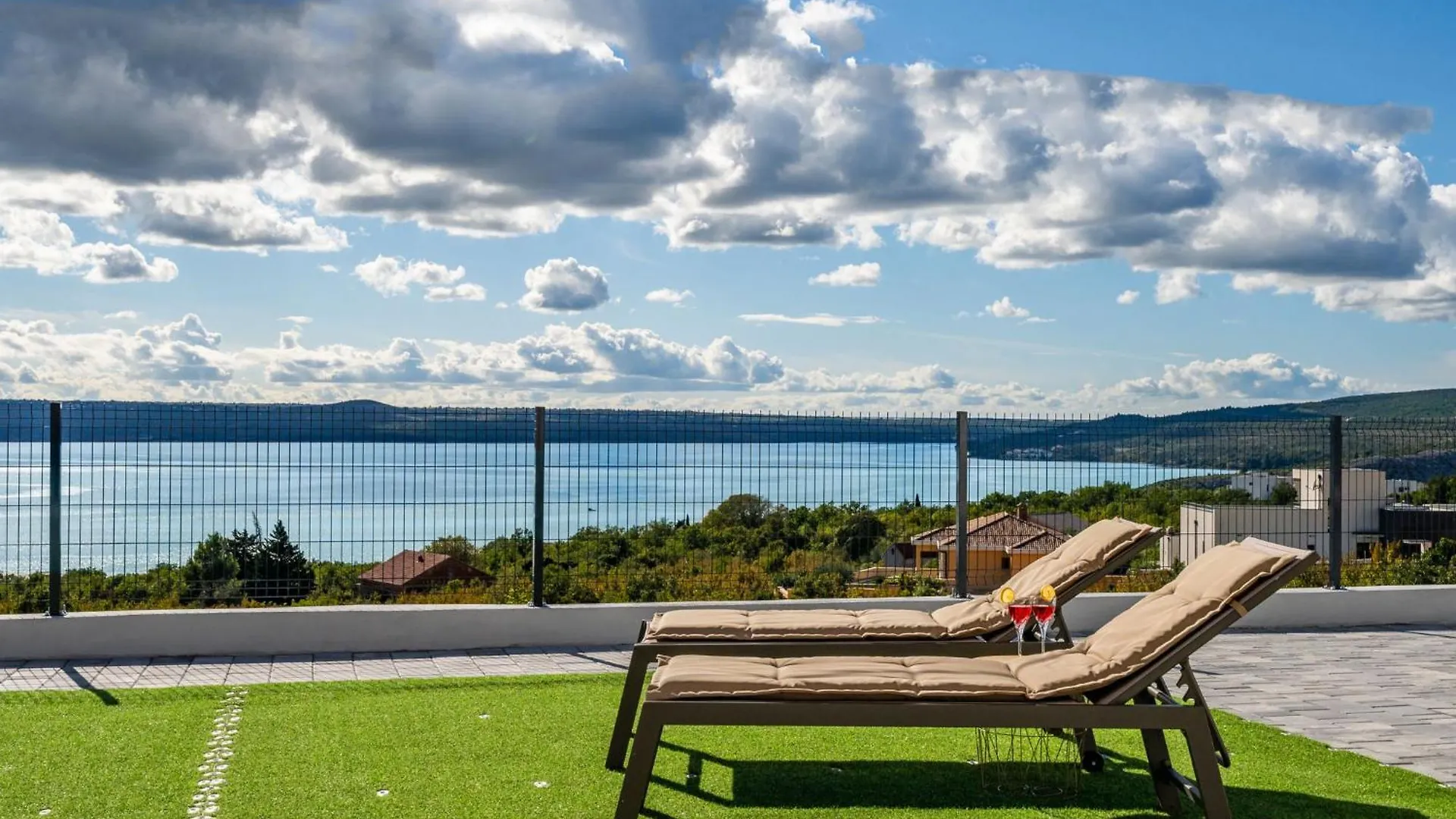 Villa Silencia By Interhome Maslenica