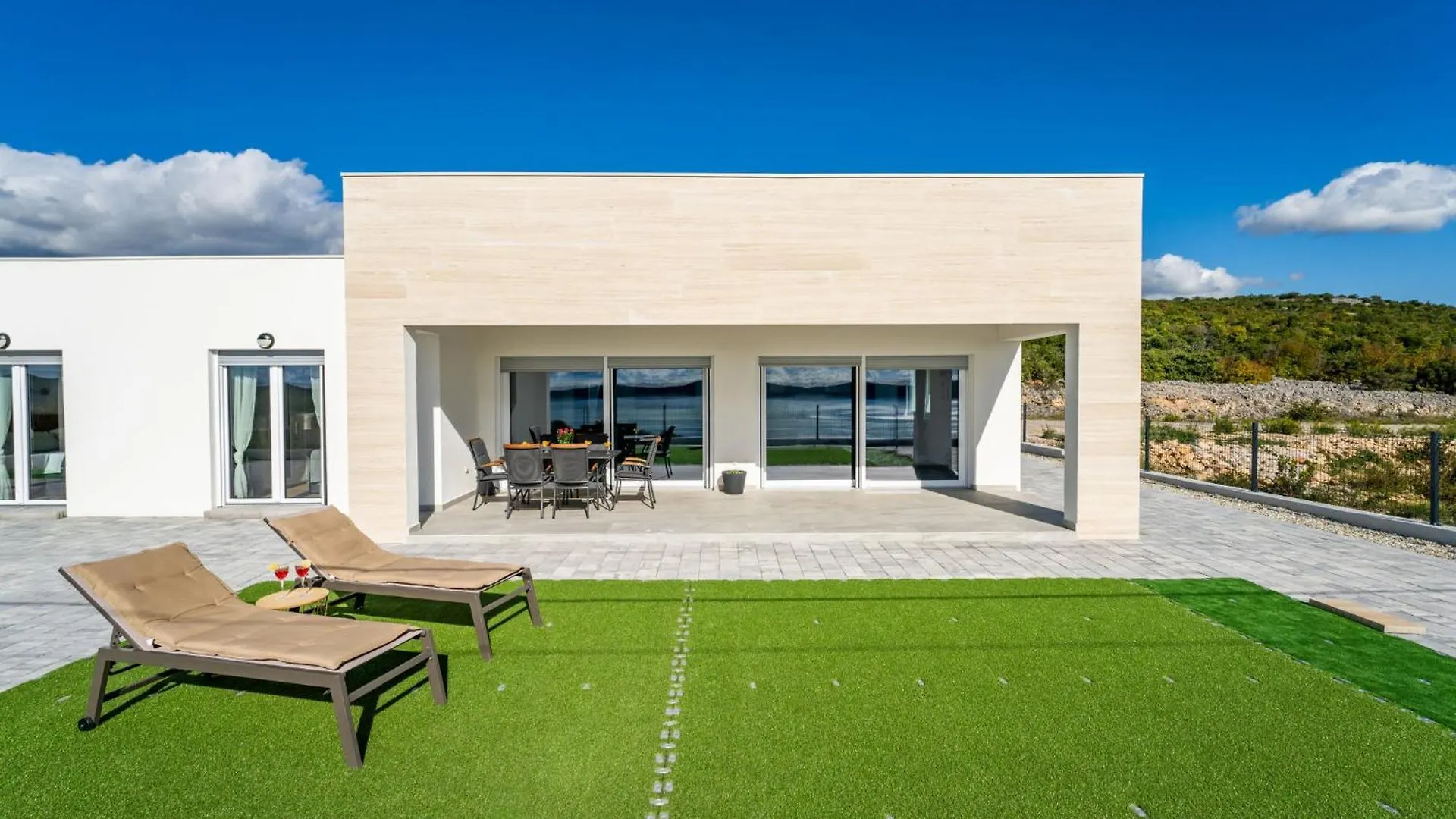 Villa Silencia By Interhome Maslenica